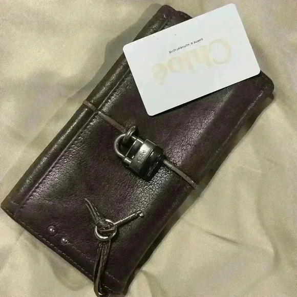 Chloe Wallet /w authenticity card and box - Picture 12 of 14